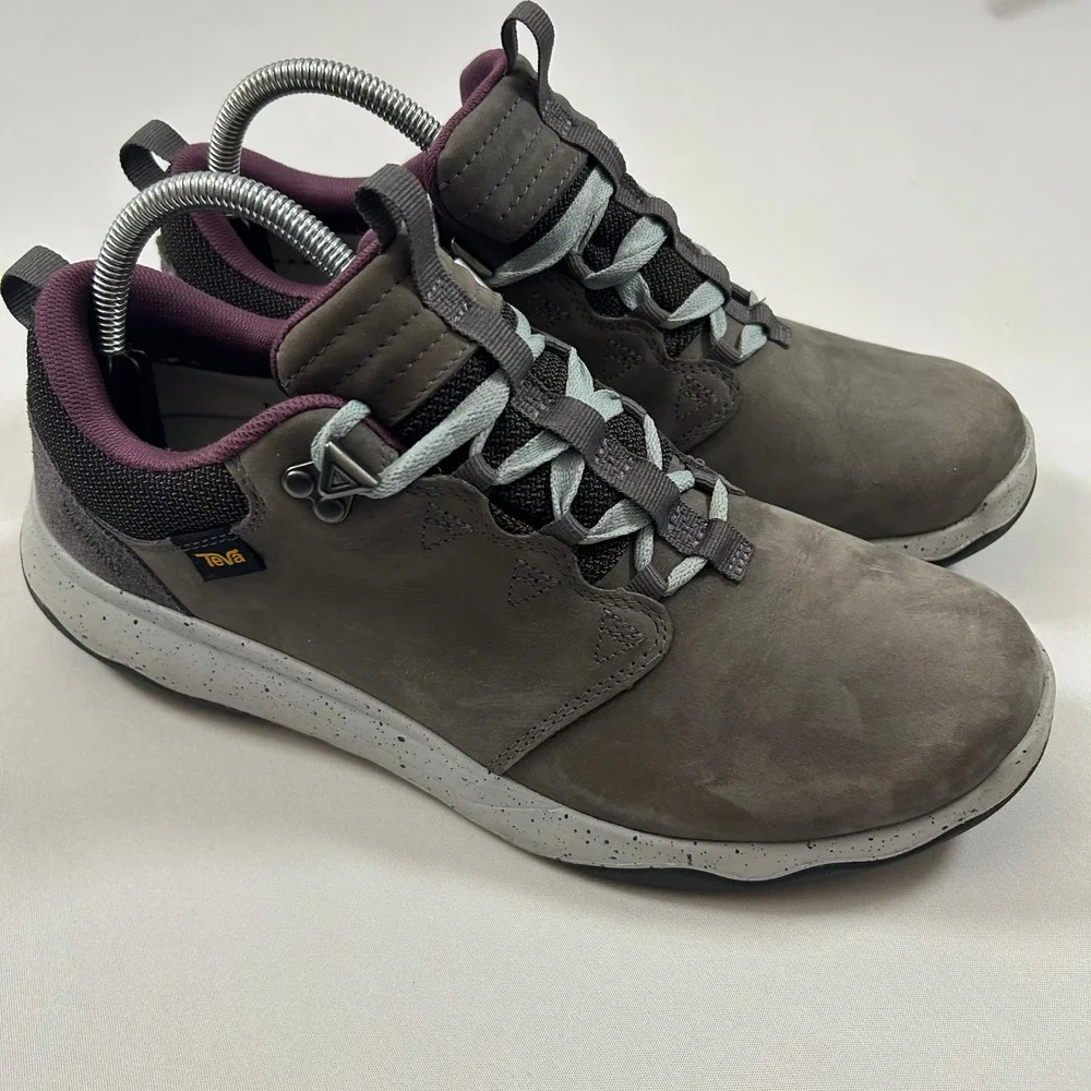 Teva Arrowood WP Hiking Shoes Womens 10 Gray Purple Waterproof Leather 1014566